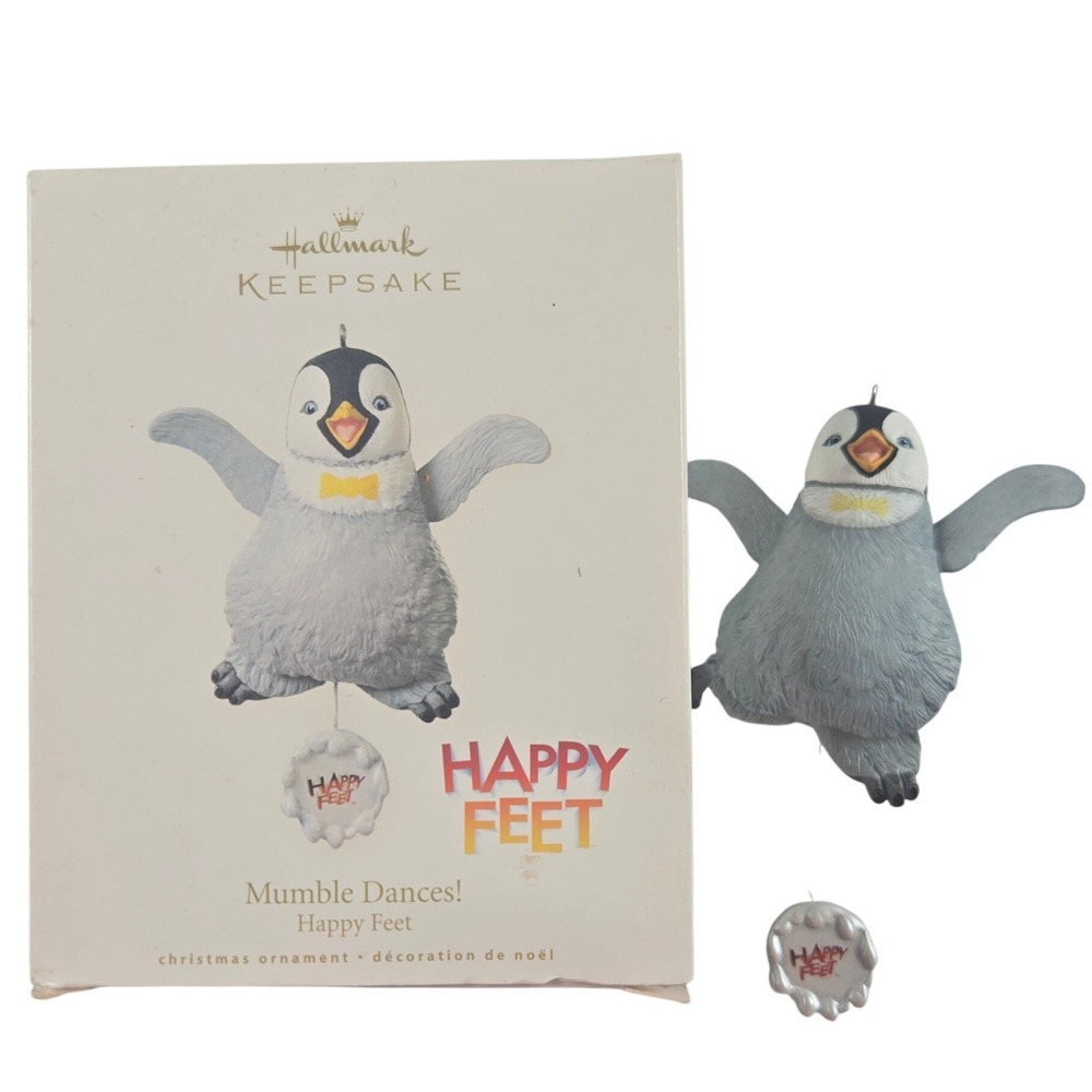2008 Hallmark Happy Feet Mumble Dances Ornament Pull String Works Christmas